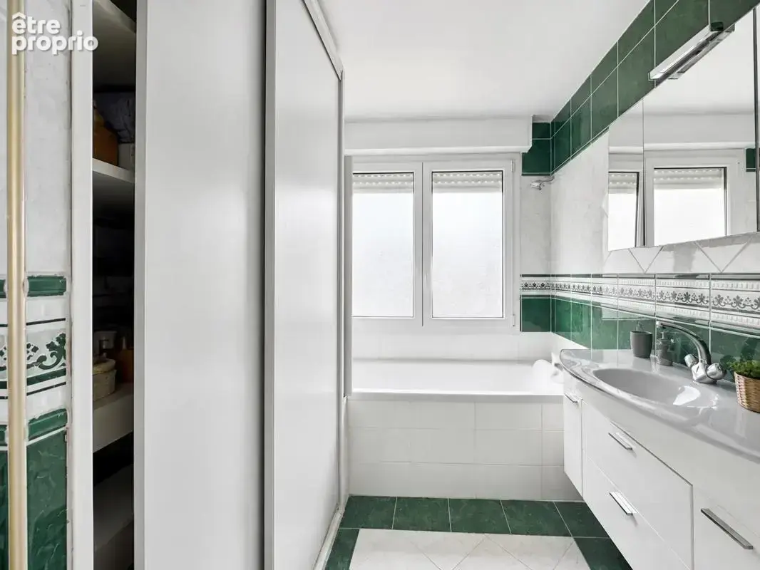 Maison de 6 pièces de 150 m² à Angers - photo 12