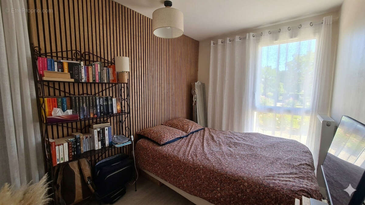 Appartement à CHALLES-LES-EAUX