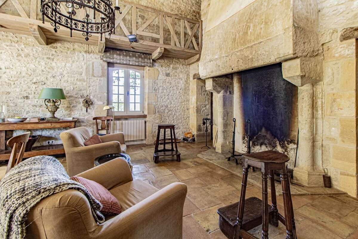 Maison à MONFLANQUIN