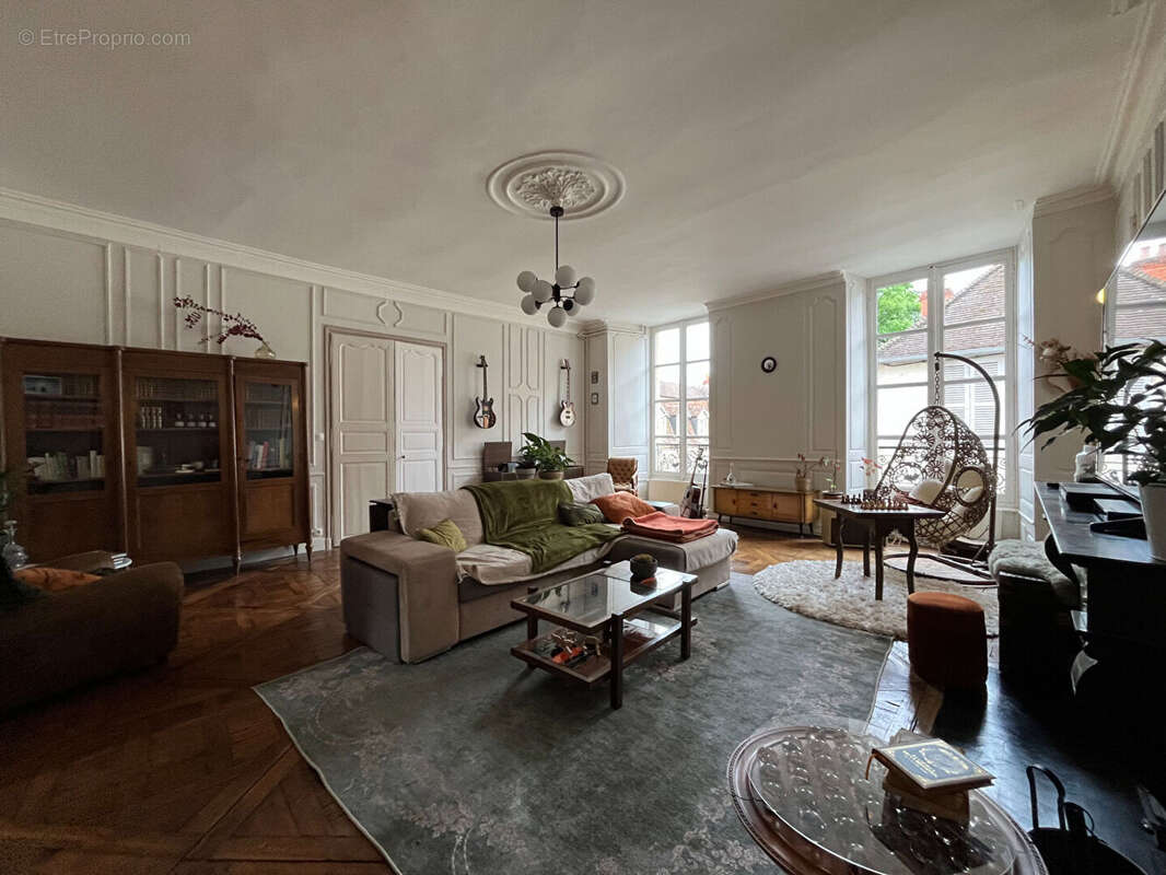 Appartement à NEVERS