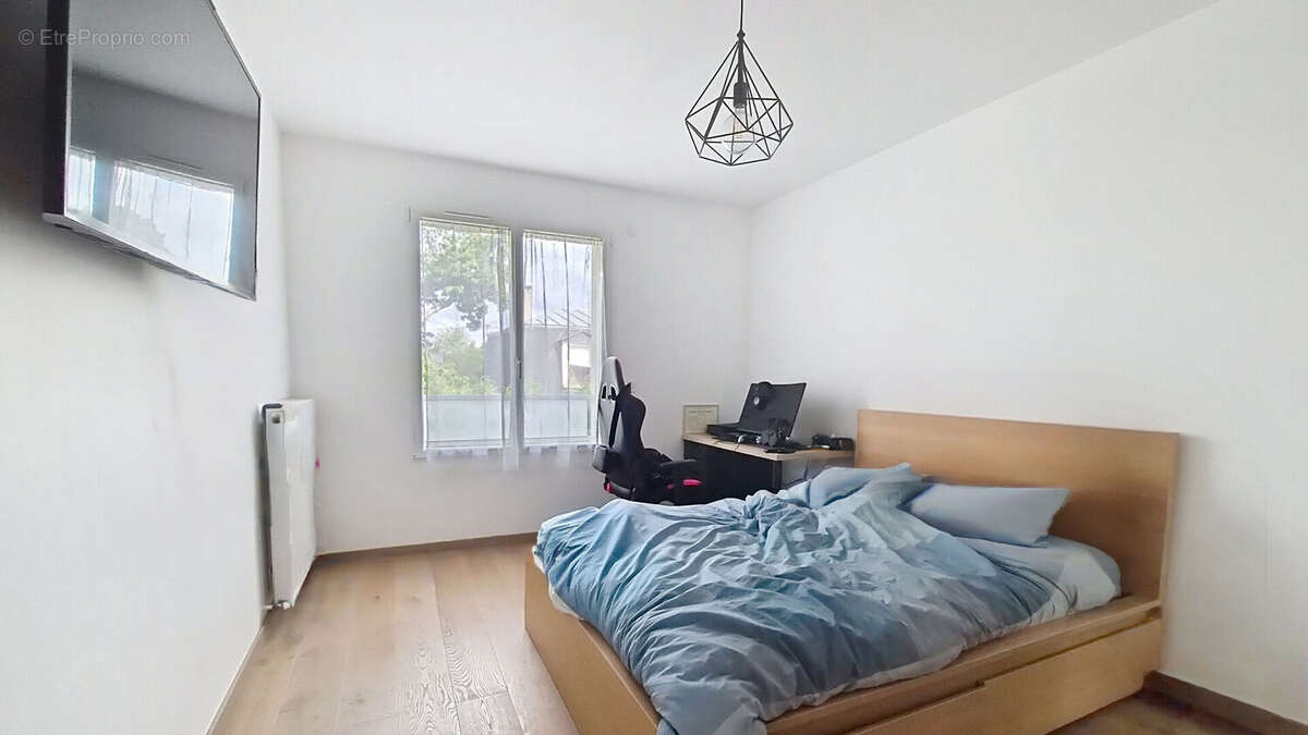 Maison à LIMEIL-BREVANNES