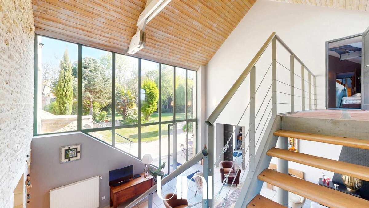 Maison à FONTAINE-HENRY