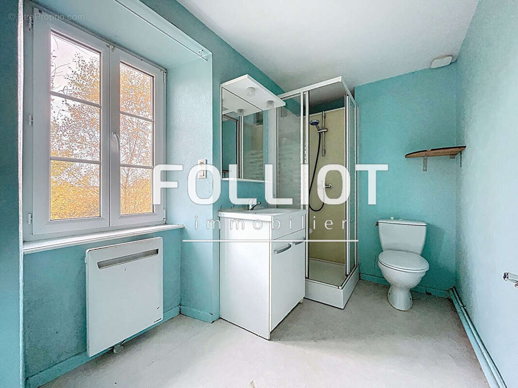 A vendre : Maison à Notre-Dame-de-Cenilly. - photo 10