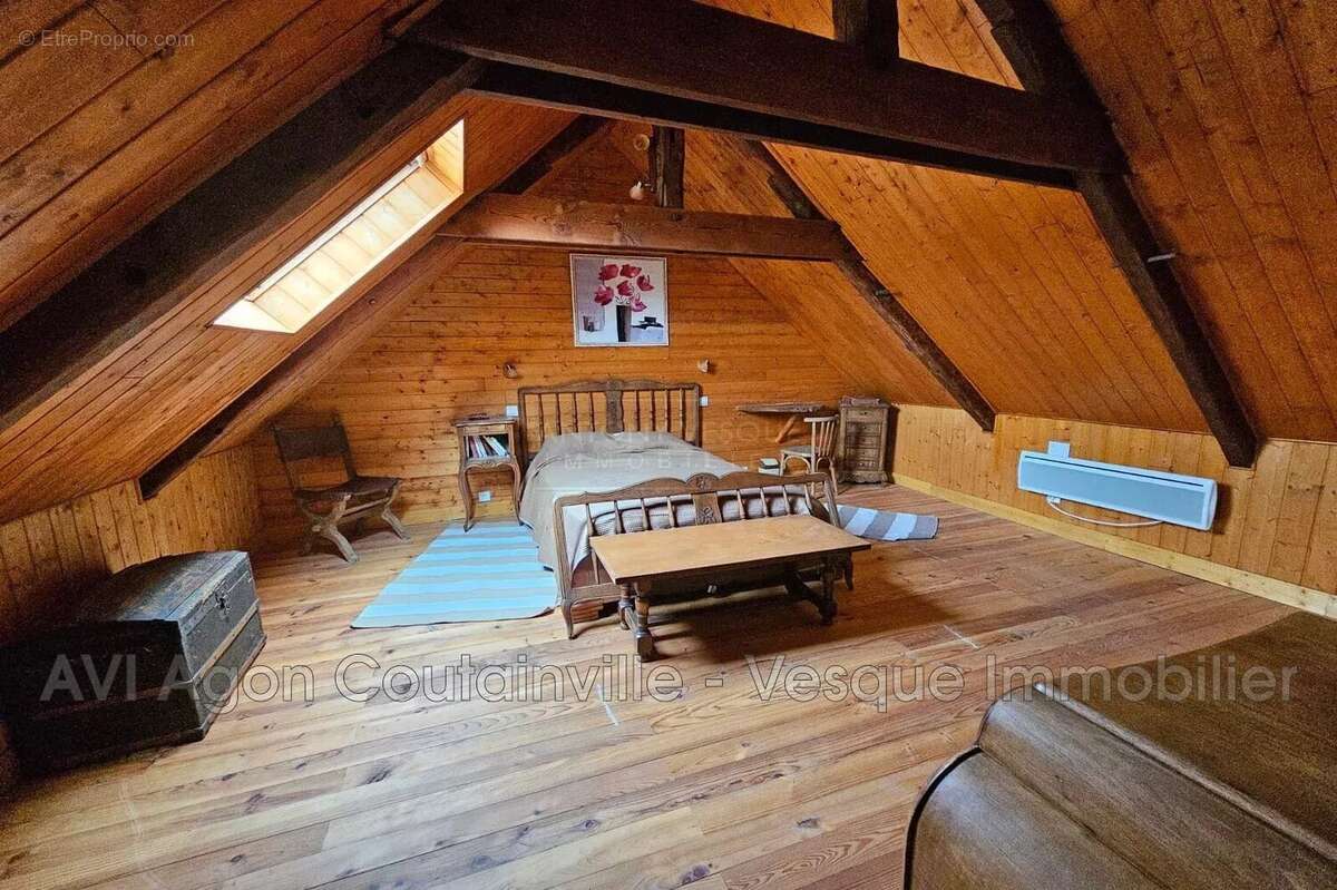 Maison à QUETTREVILLE-SUR-SIENNE