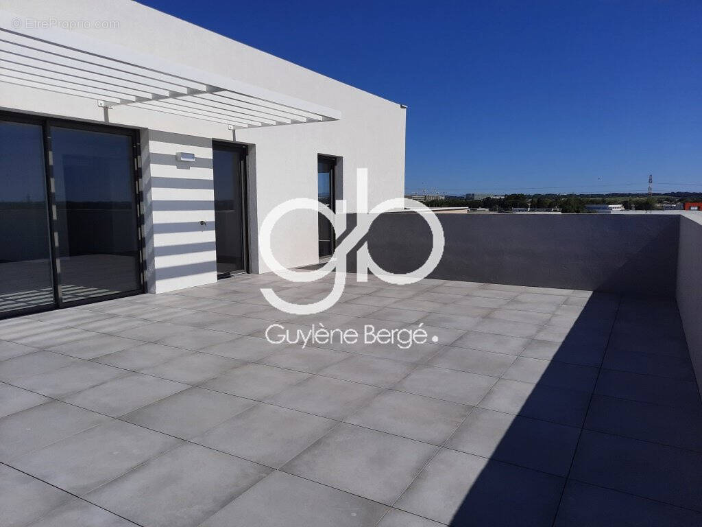 Appartement à LATTES