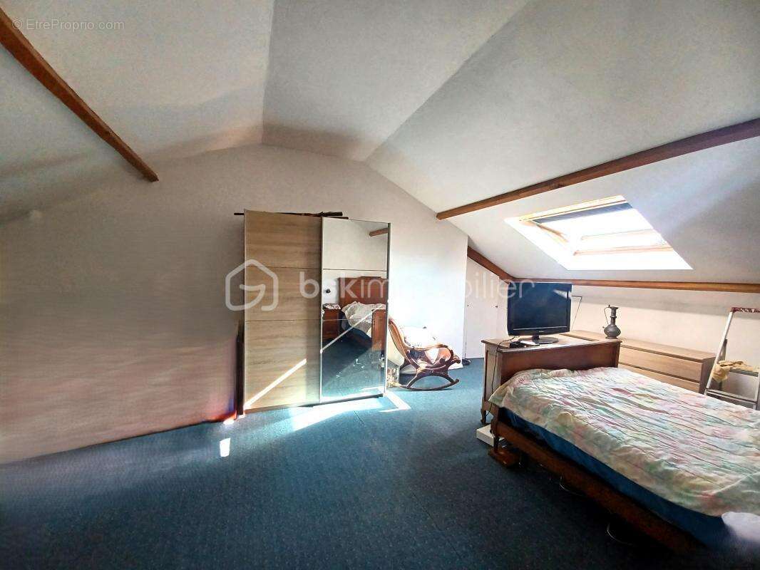 Maison à VILLENEUVE-SUR-BELLOT