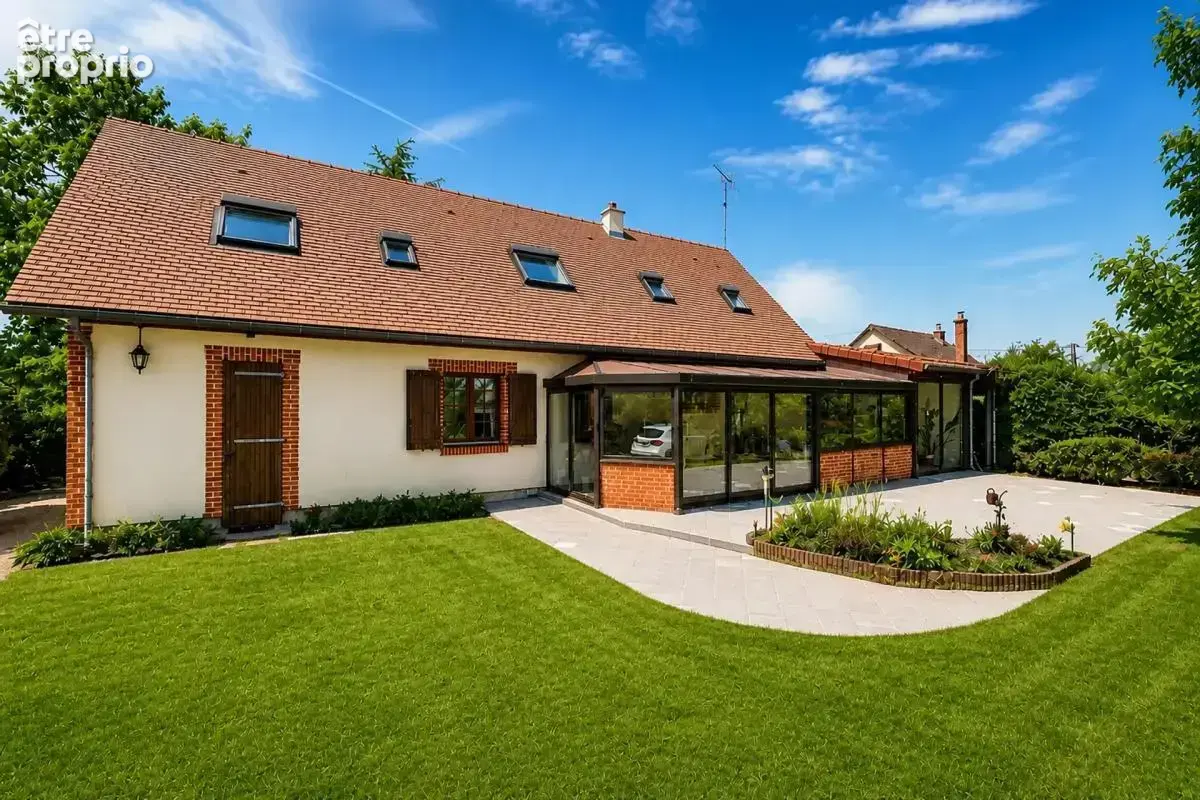 Maison de 5 pièces de 223 m² à Ligny-le-Ribault - photo 21