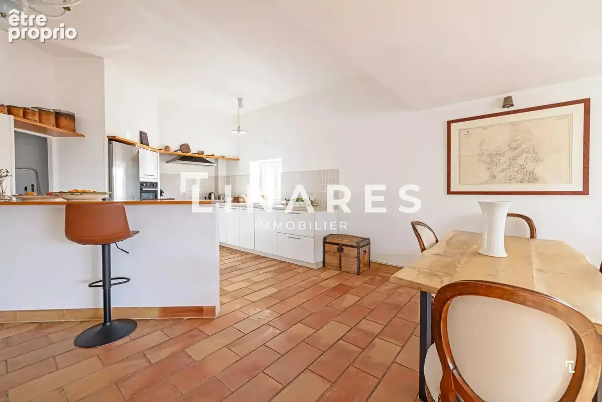 BUSSOLA  - Appartement duplex T5 de 200m² - Terrasse 15m² - Cave - 13002 Sadi-Carnot - photo 5
