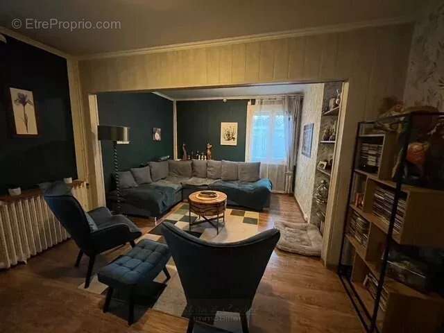 Maison à CHALETTE-SUR-LOING