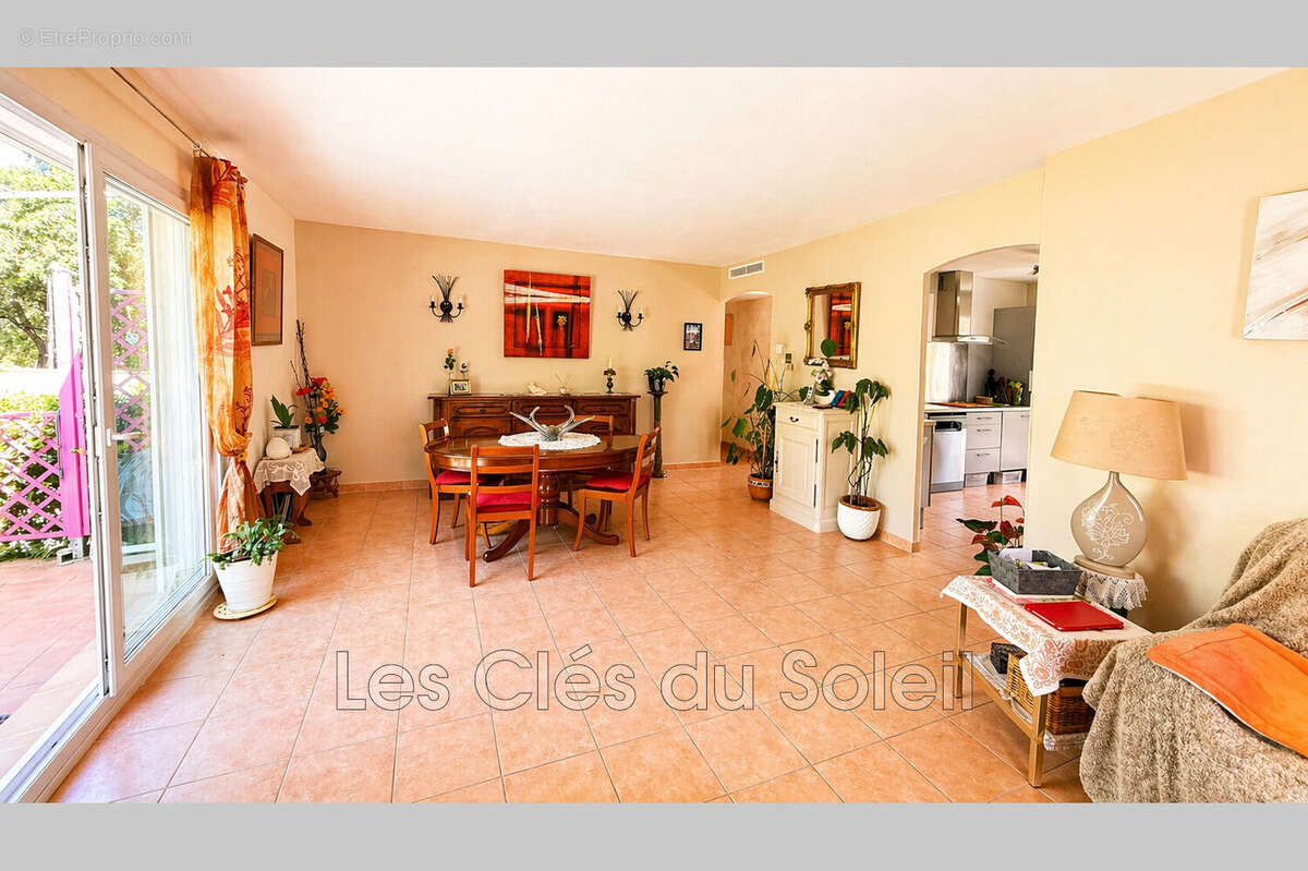 Maison 102 m² à Brignoles  - photo 8