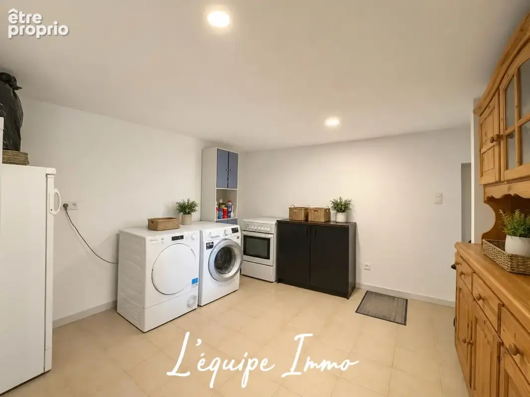 Maison T5 avec sous-sol, piscine et vue panoramique - photo 12
