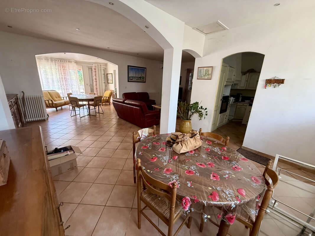 Maison plain-pied fabregas 120m2 500m de la plage - photo 8