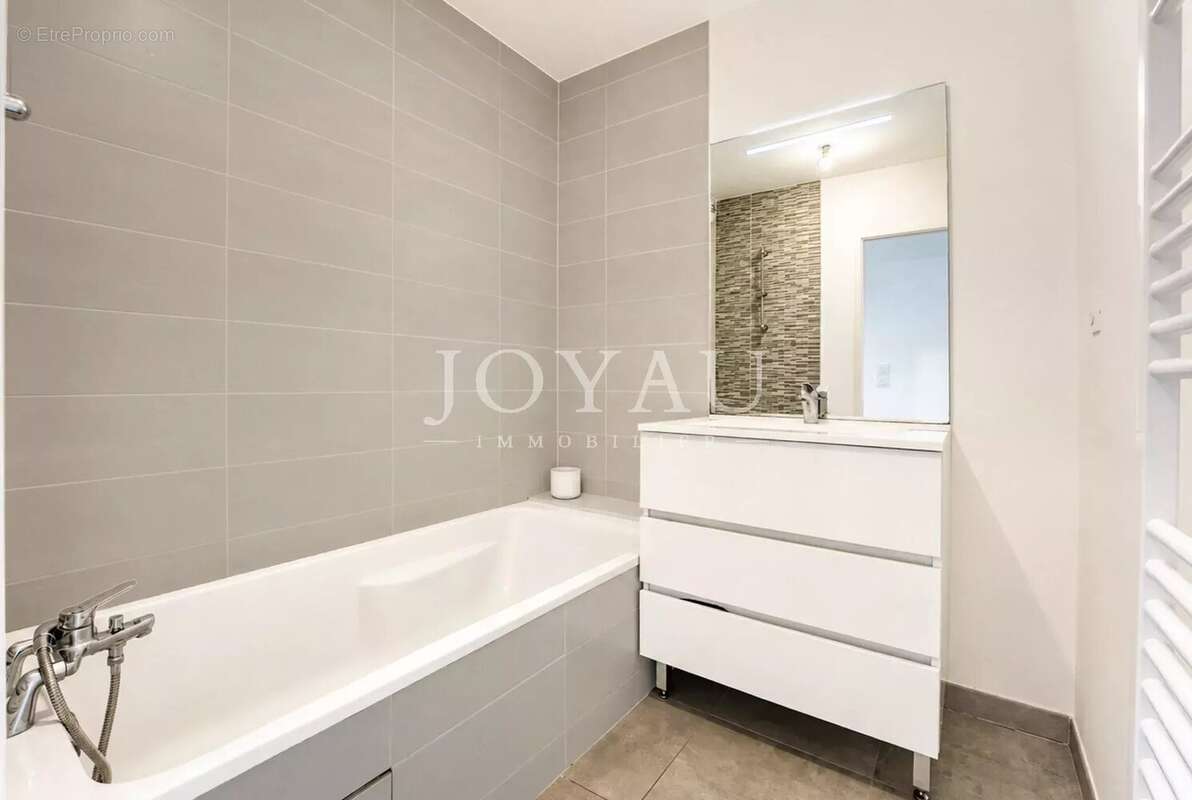 Maison T5 - Faubourg Bonnefoy - photo 8