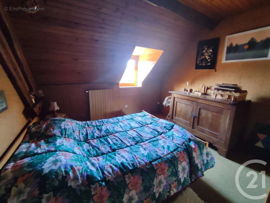 Maison à DONZY