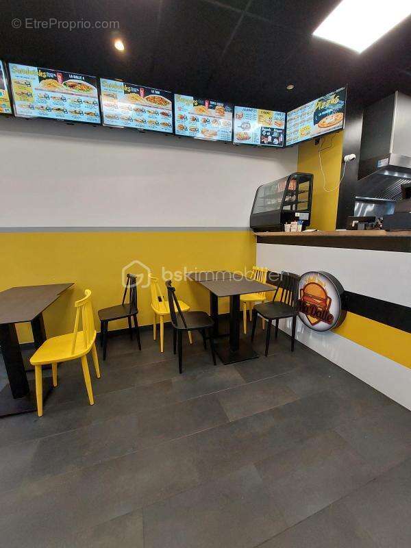 Bar snack restauration rapide licence iv plein centre st nazaire ca 140000€ - photo 2