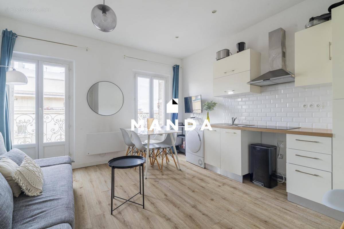 Appartement à MARSEILLE-2E