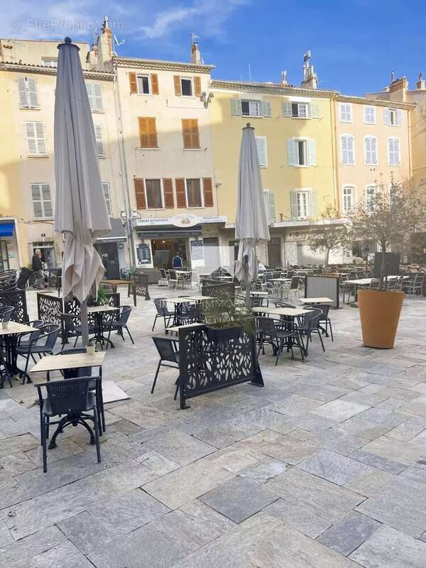 Appartement à HYERES