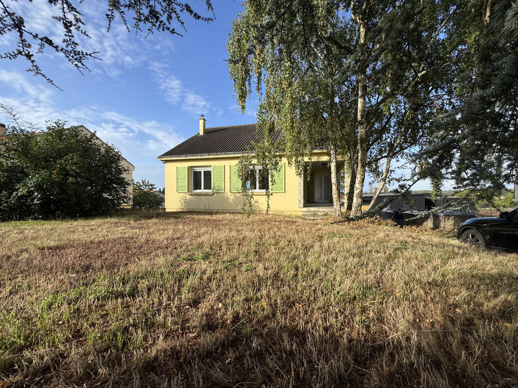 Maison à LE LOROUX-BOTTEREAU
