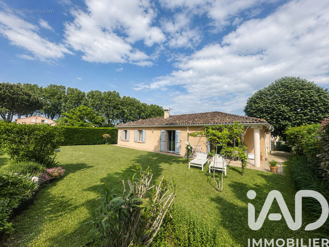 Photo 2 - Maison à CORNEBARRIEU