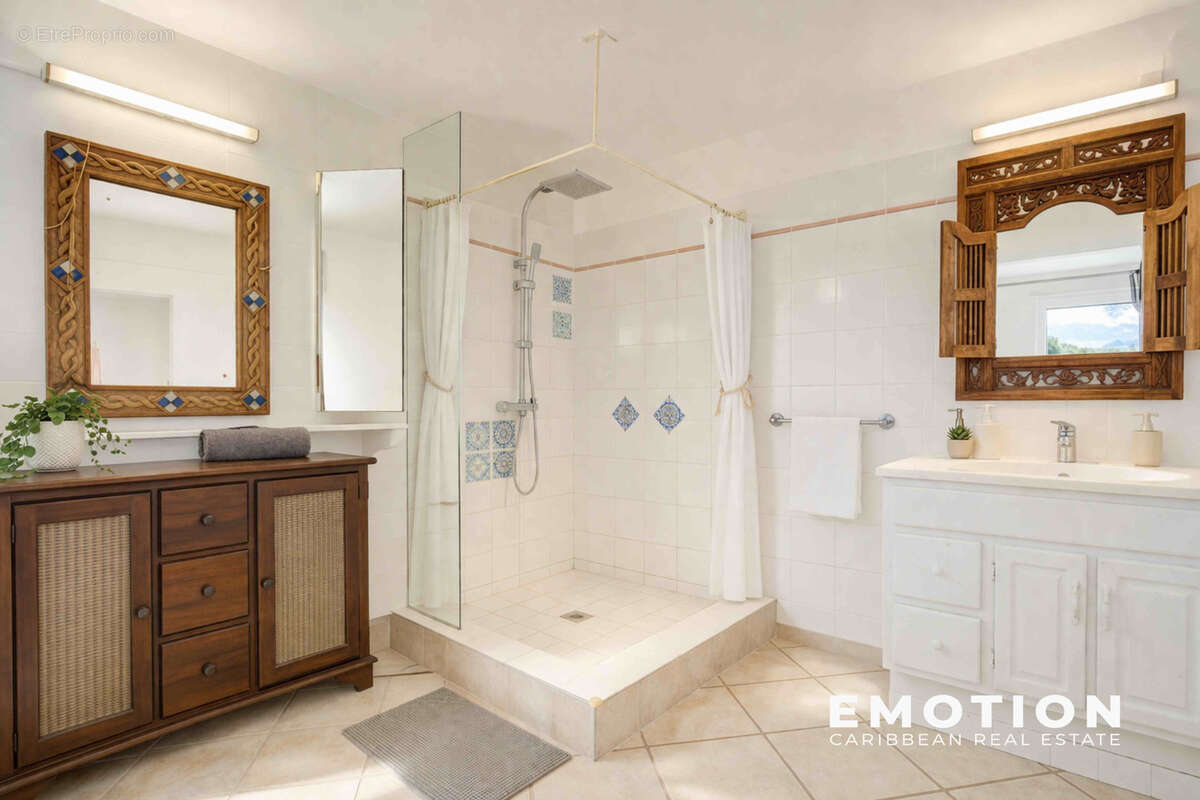 Maison à SAINT-MARTIN