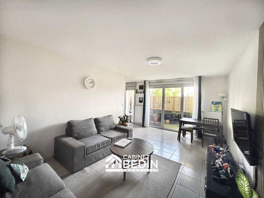 Appartement 64 m² à Blagnac  - photo 4