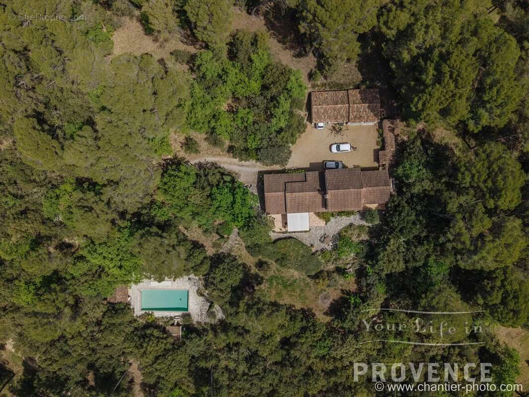 Maison à SAINT-ANTONIN-DU-VAR