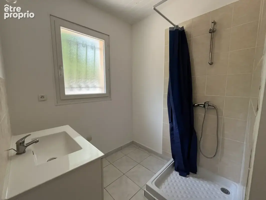 Maison de plain-pied de 110 m2 avec 4 chambres et garage - photo 9