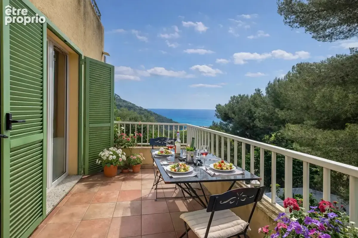 Maison à EZE
