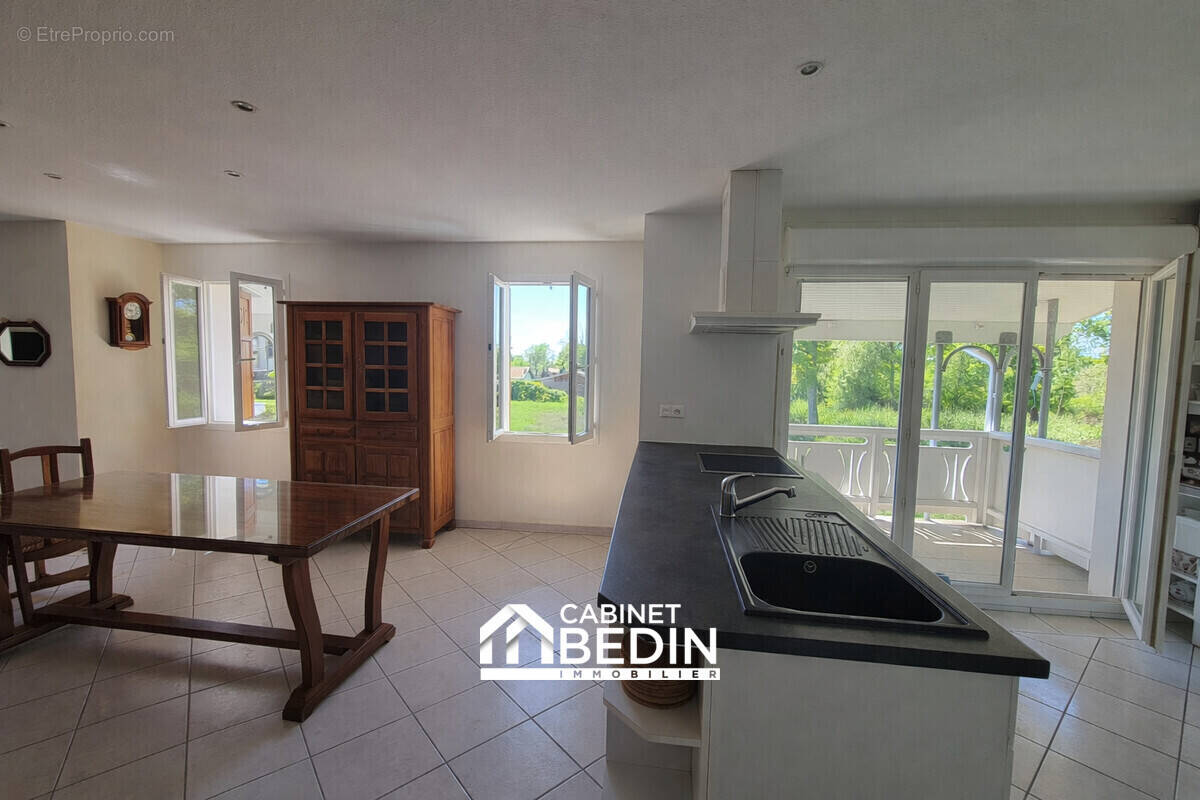 Appartement à LANTON