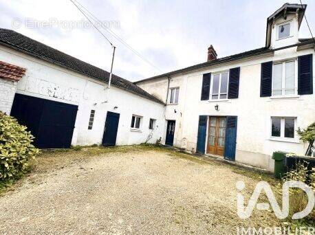 Photo 1 - Maison à LA FERTE-SOUS-JOUARRE