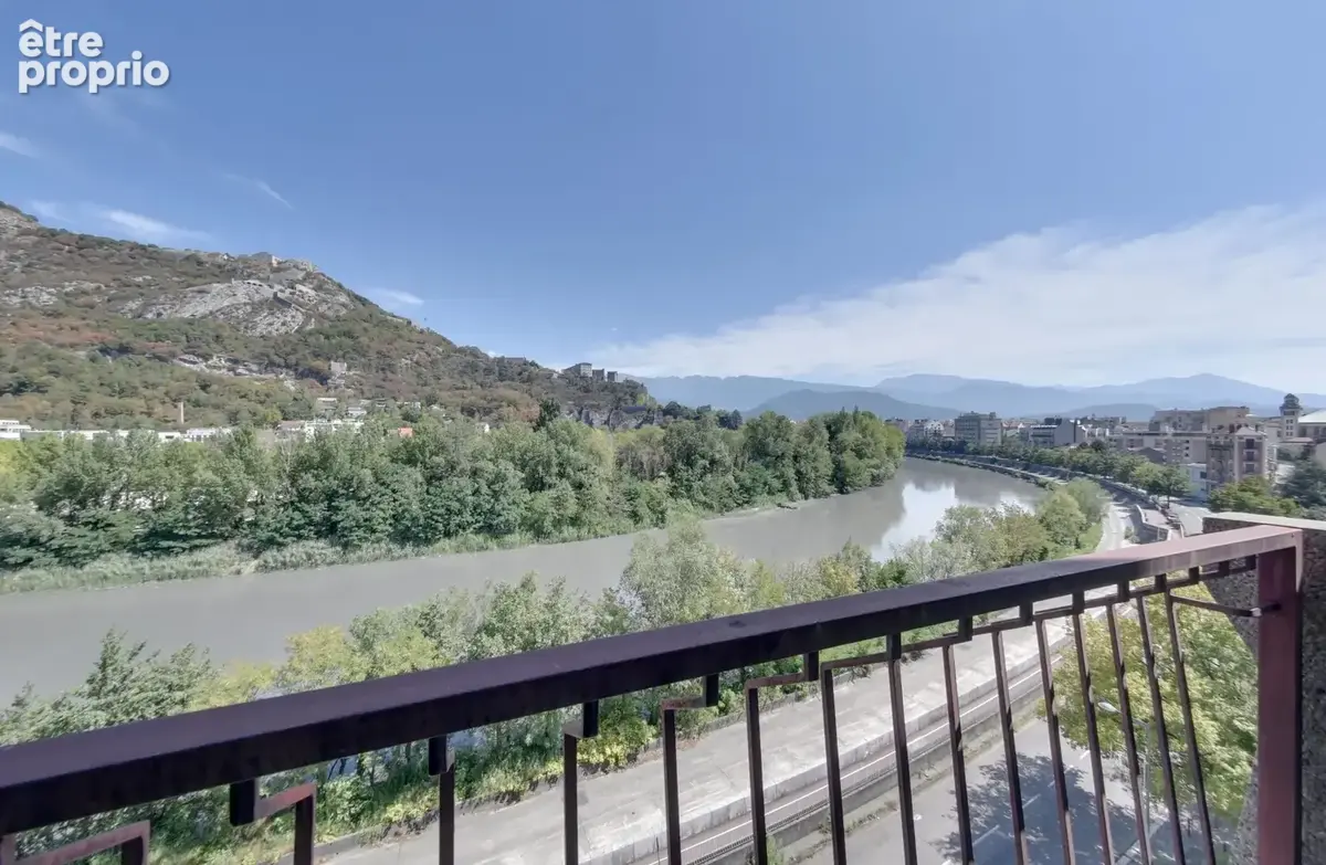Appartement à GRENOBLE