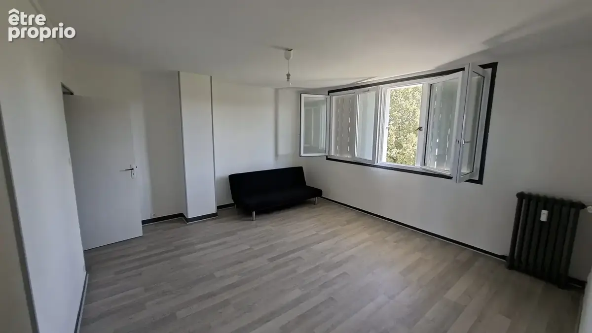 Appartement 3 pièces 54 m² à vendre à Rochefort (17300) - photo 4