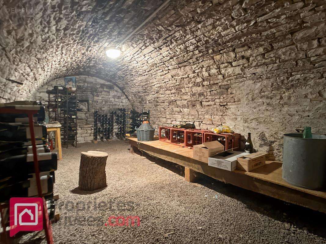 Maison à PRECY-LE-SEC