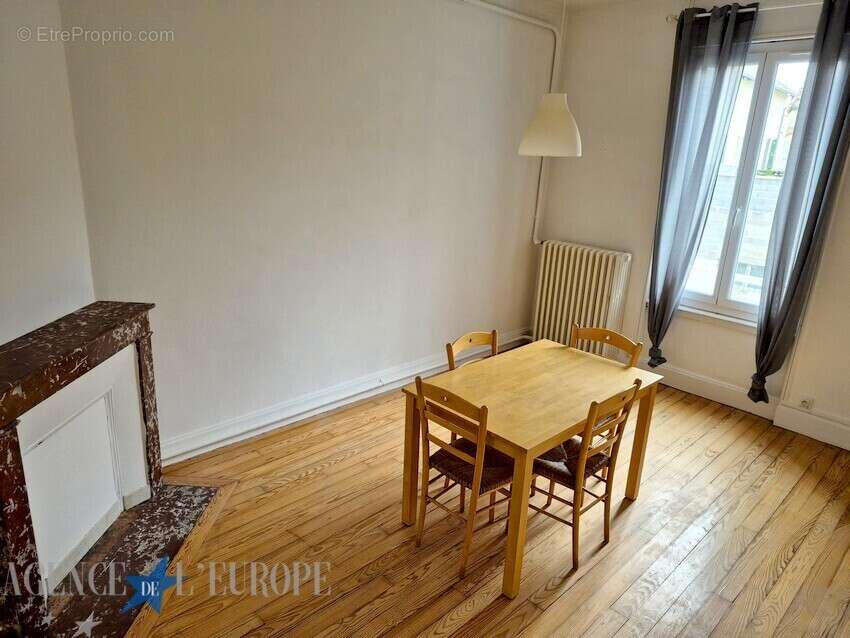 Appartement à VICHY