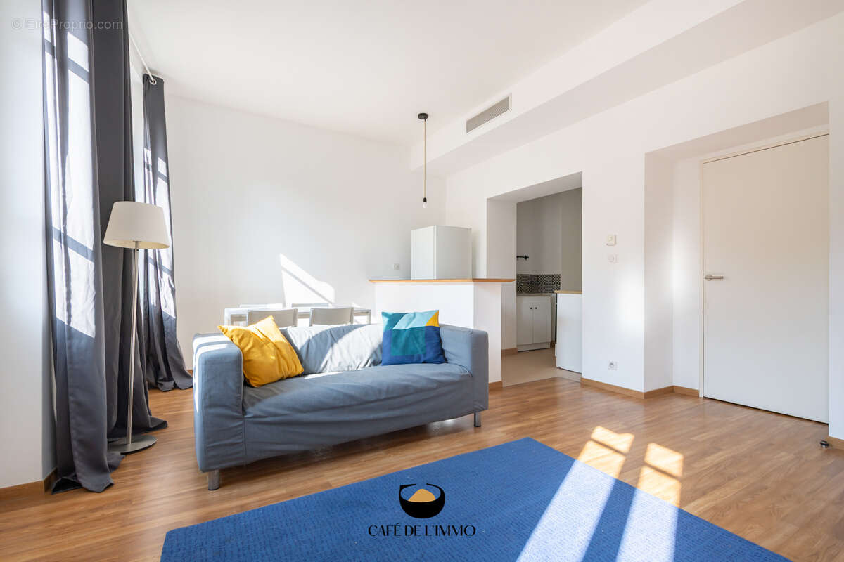 Appartement à MARSEILLE-2E