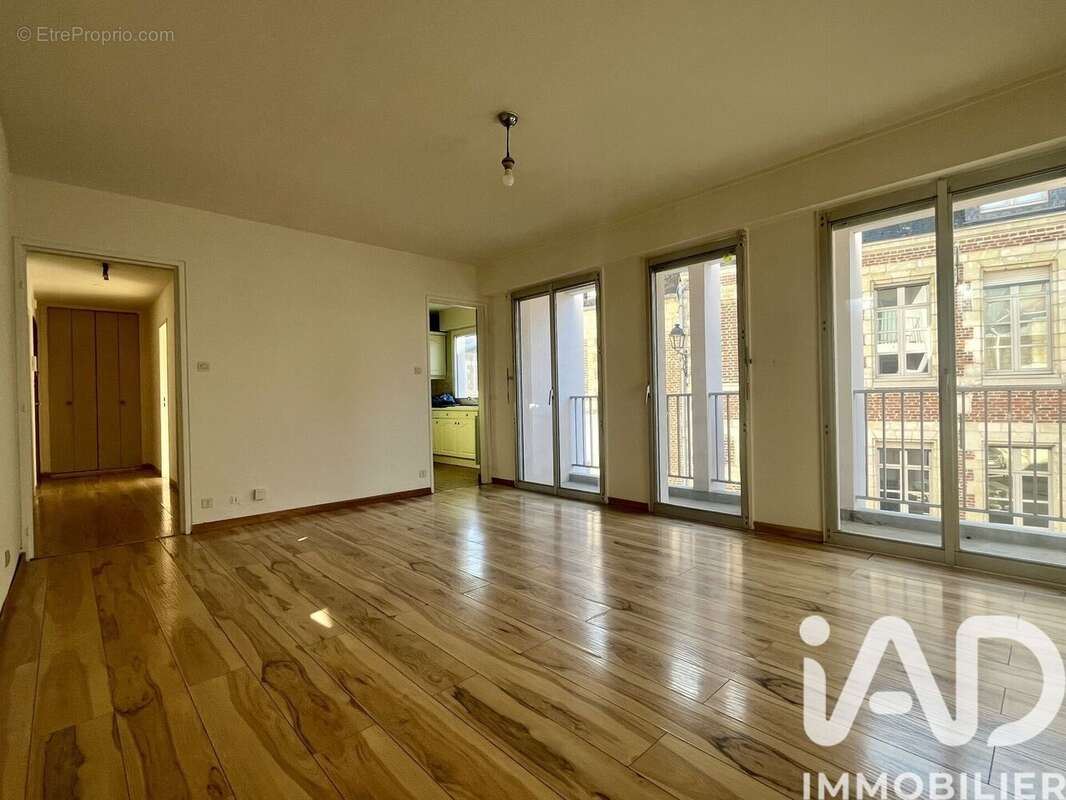 Photo 2 - Appartement à CAMBRAI