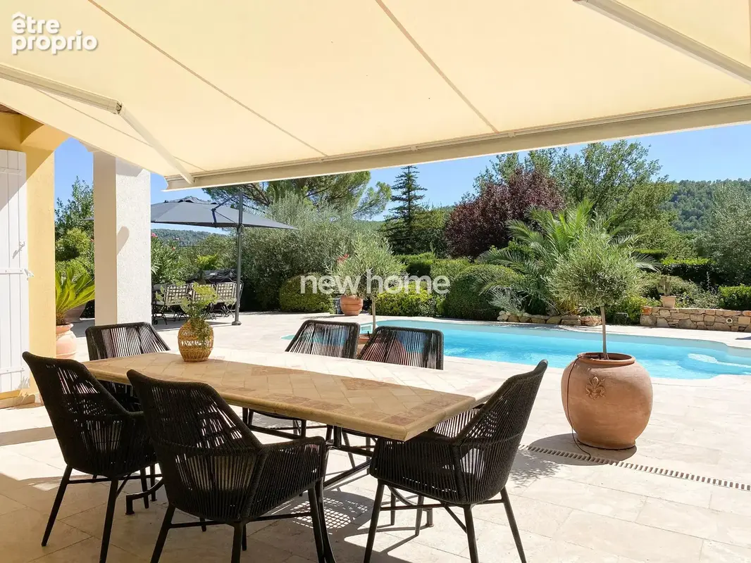 Coup de cœur – Belle villa néo-provençale à pied du village - photo 2