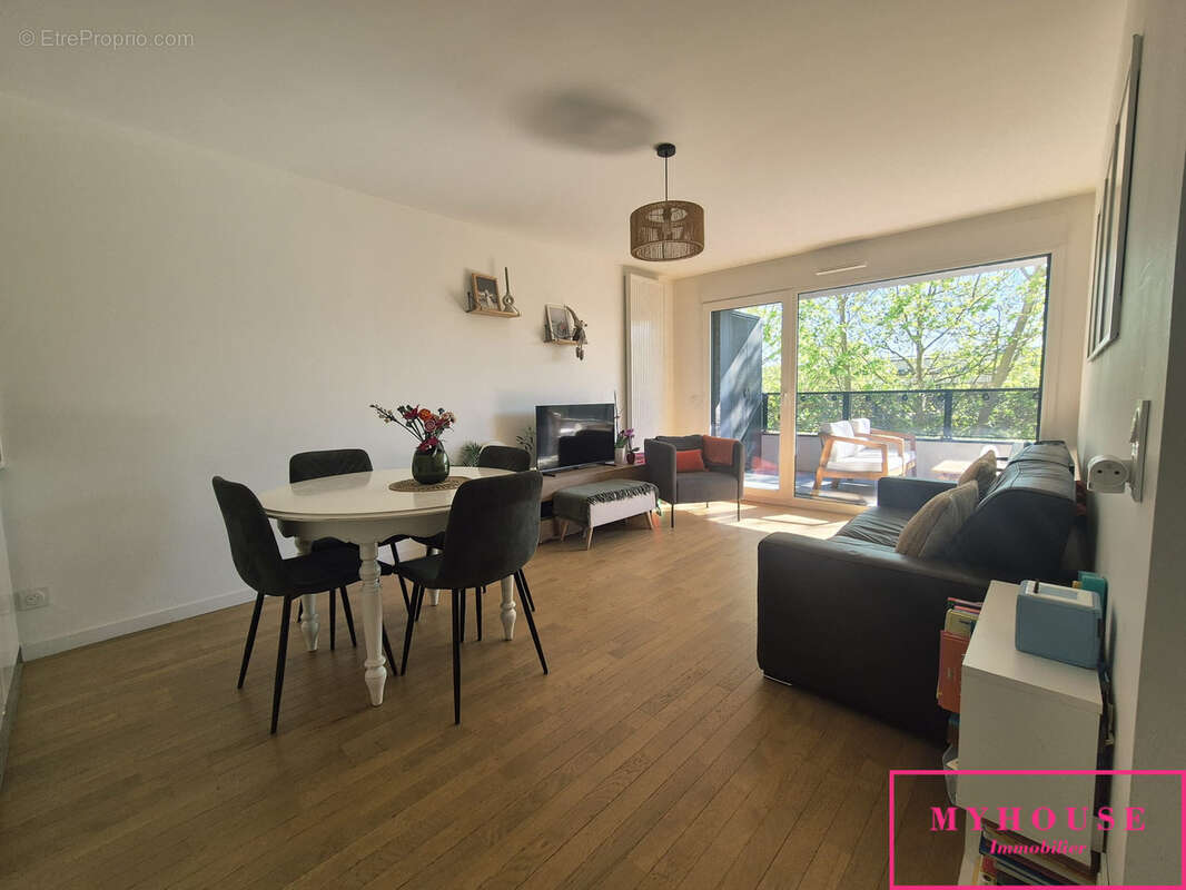 Appartement à BAGNEUX