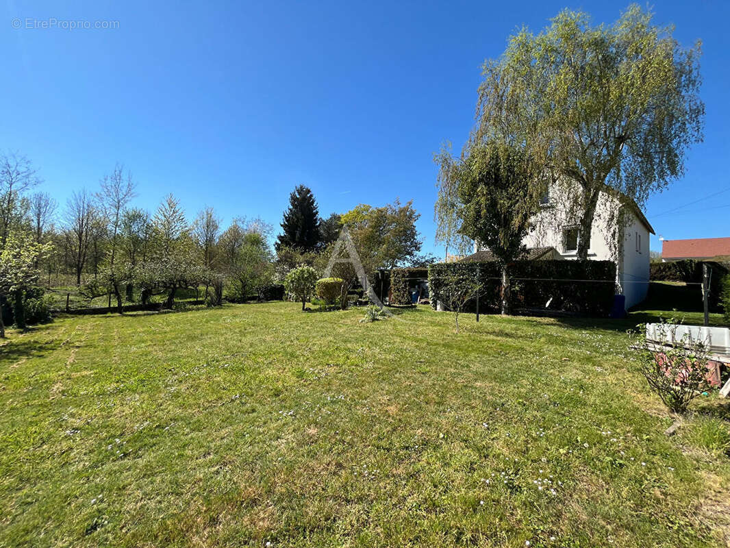 Maison à CHATEAU-RENAULT