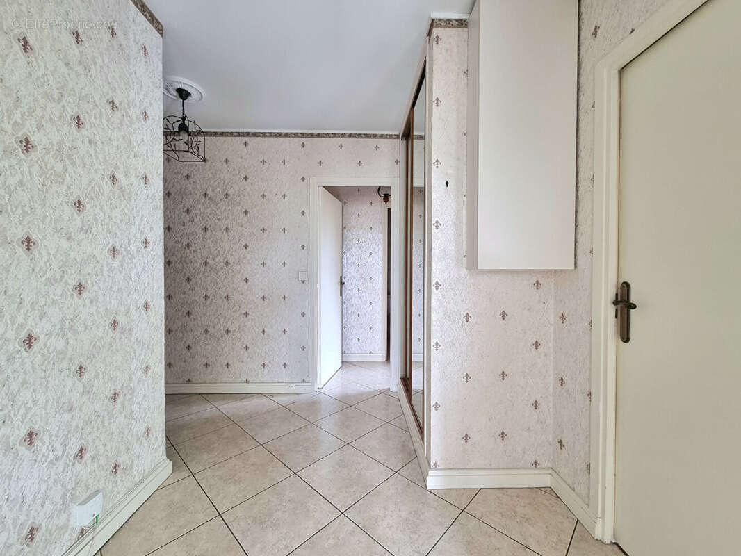 Appartement à FONTENAY-SOUS-BOIS