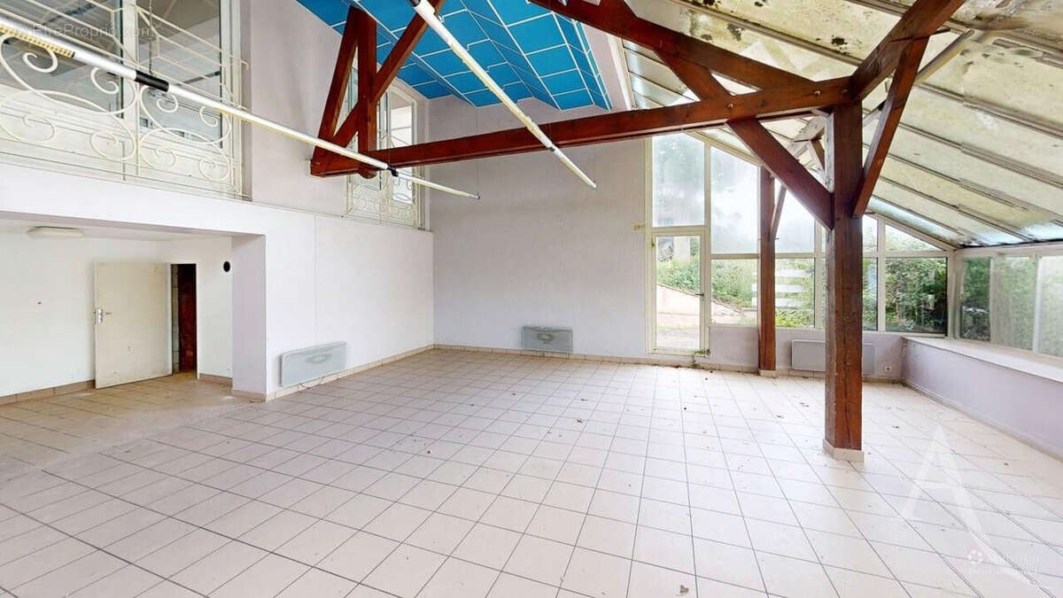 Immeuble Eguzon Chantome - photo 8