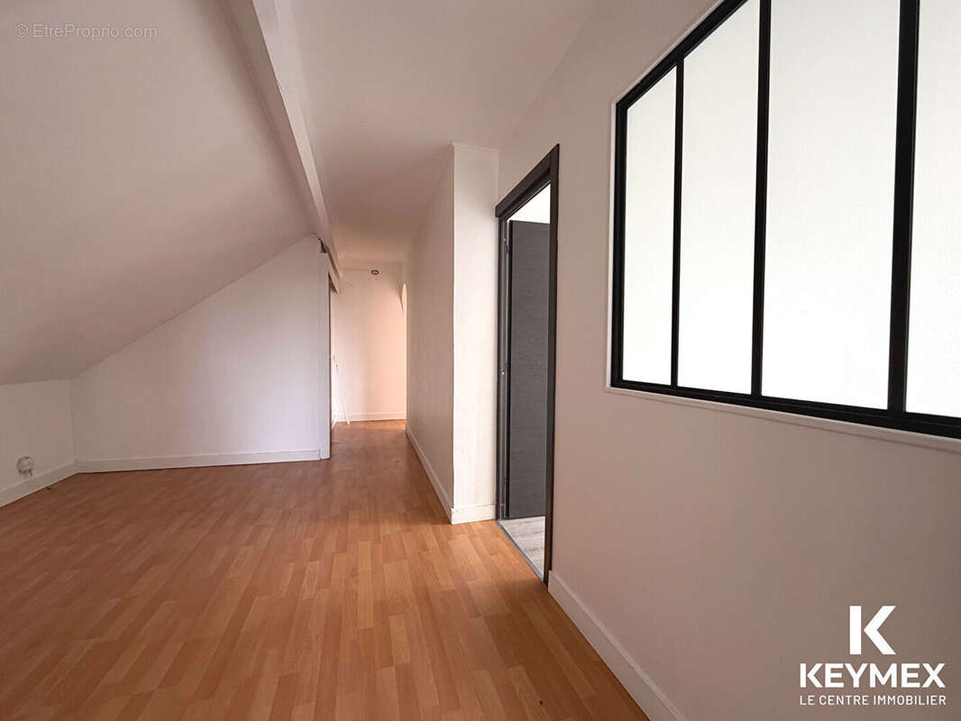 Appartement à L'ISLE-ADAM