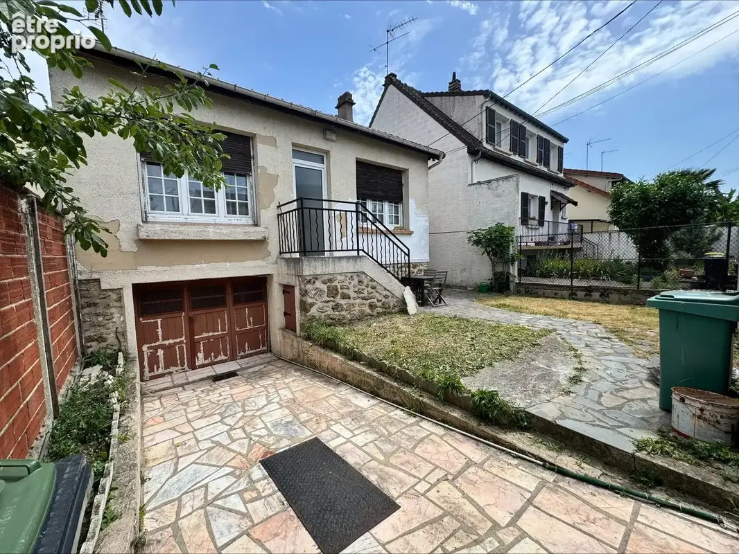 Maison 4 pièces 70 m² à vendre à Le Blanc-Mesnil (93150) - photo 1