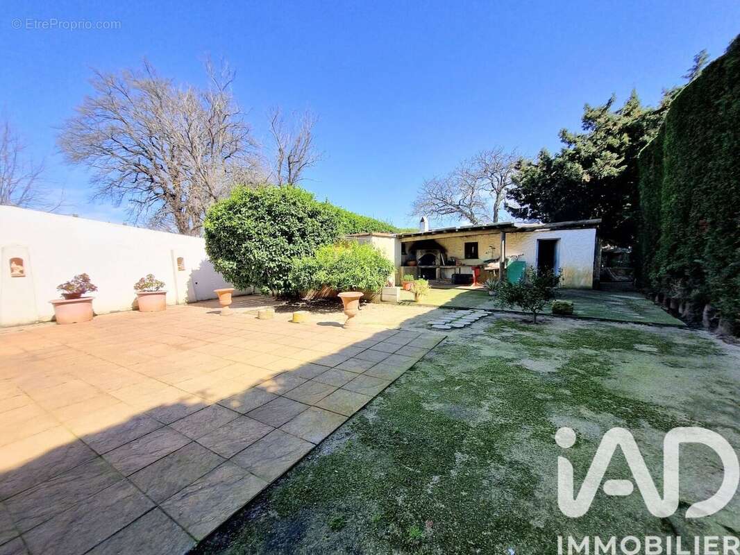 Photo 3 - Maison à ARLES