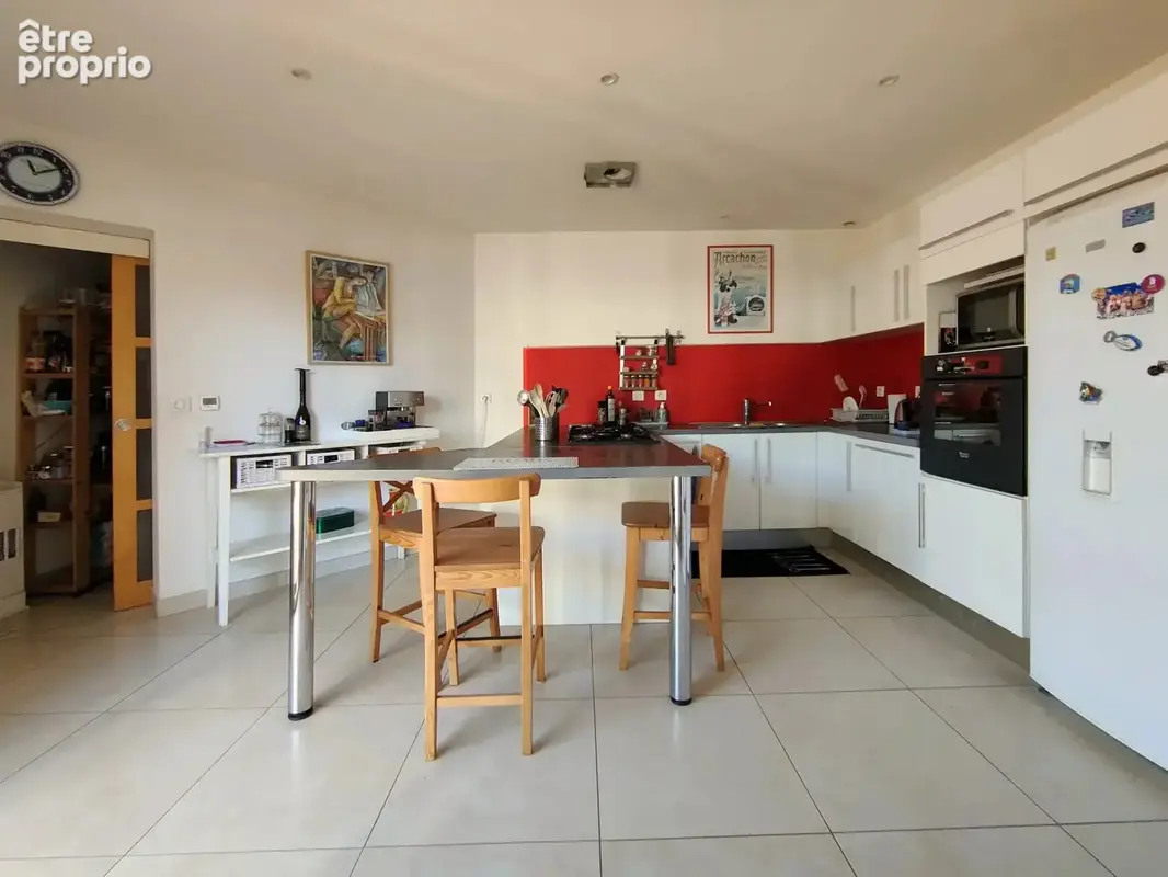 Centre Saint-Médard d'Eyrans : Maison de 145 m² - photo 14