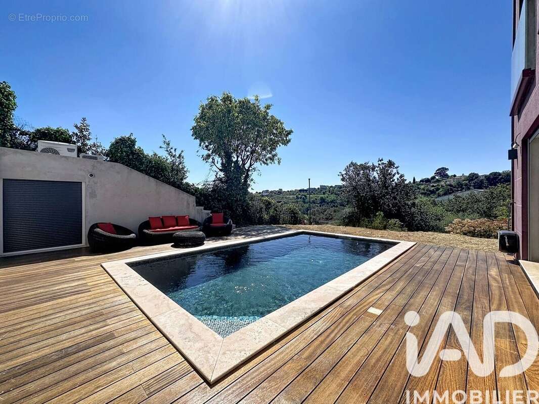 Maison 138 m² à Nice  - photo 3