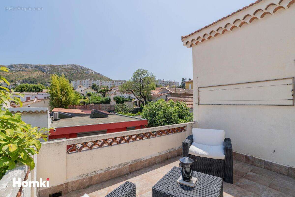 Appartement à MARSEILLE-11E