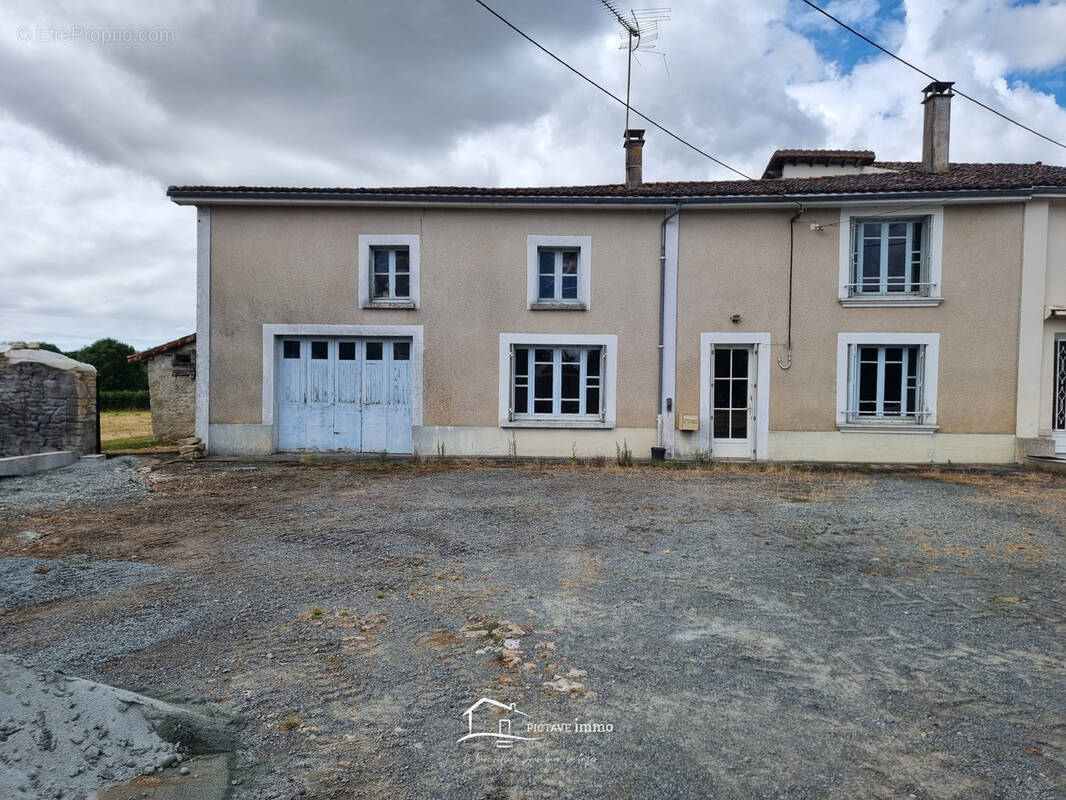 Maison à VERRUYES