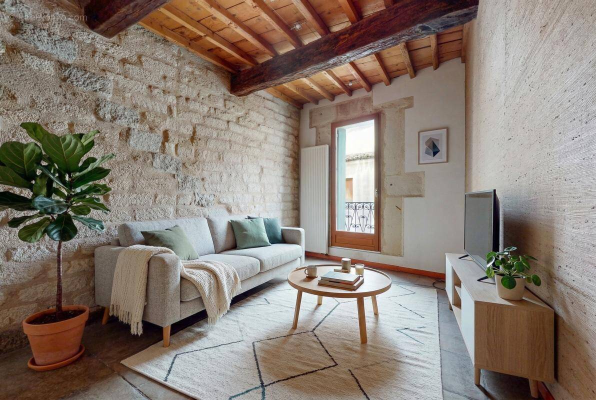 Appartement à SAINT-JEAN-DE-VEDAS