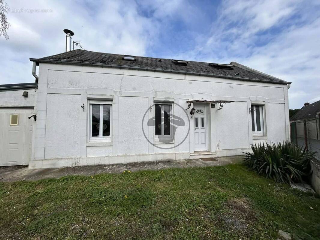 Maison à FONTAINE-NOTRE-DAME